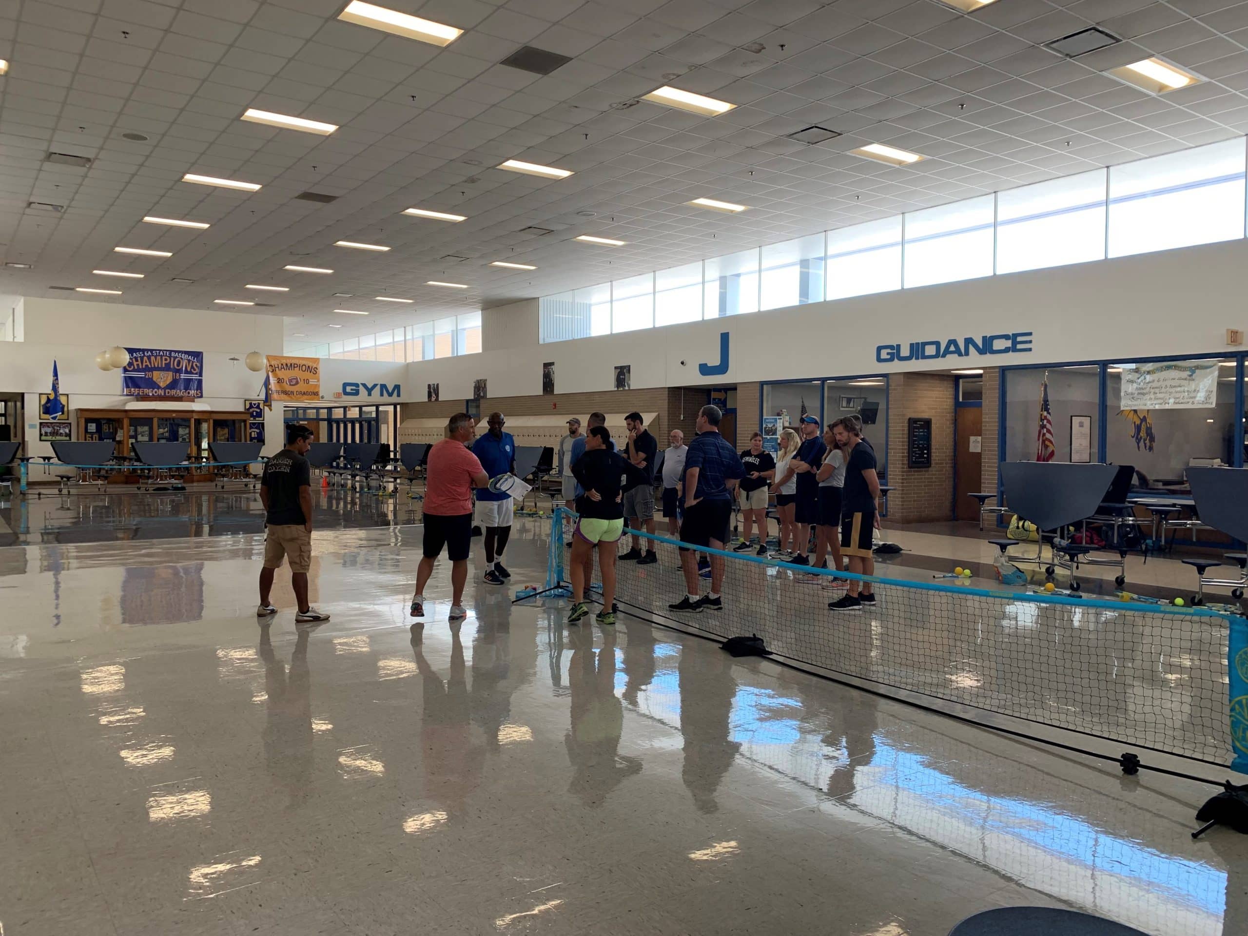 Dentro del tenis en Florida: La USTA de Florida capacita a maestros de escuela.